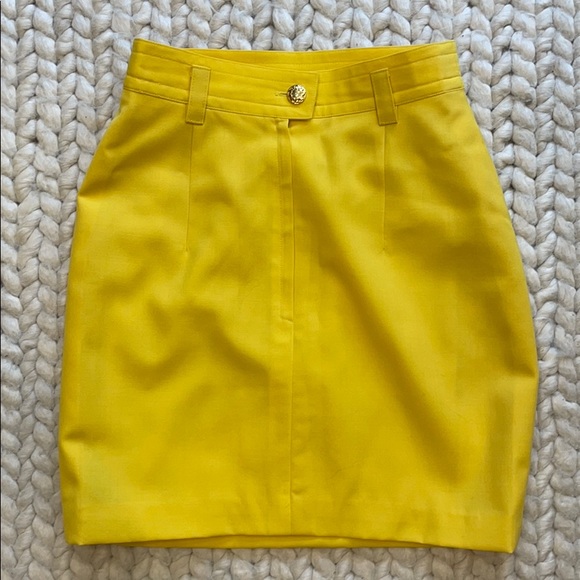 Vintage Laurèl by Escada Skirt Suit - Picture 2 of 5